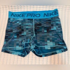 Nike pro‎ runner Dri-fit spandex biker shorts.